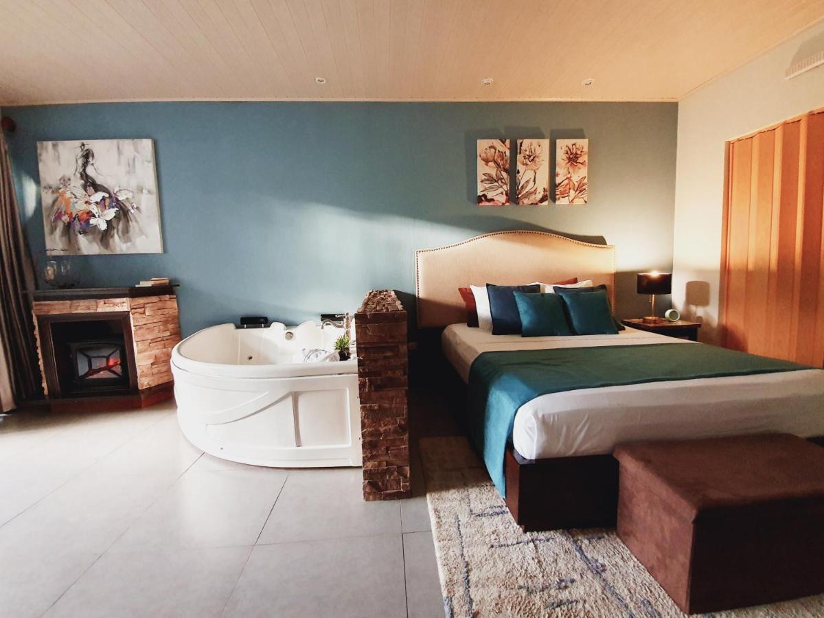 Yellow Tree Suites La Fortuna ภายนอก รูปภาพ