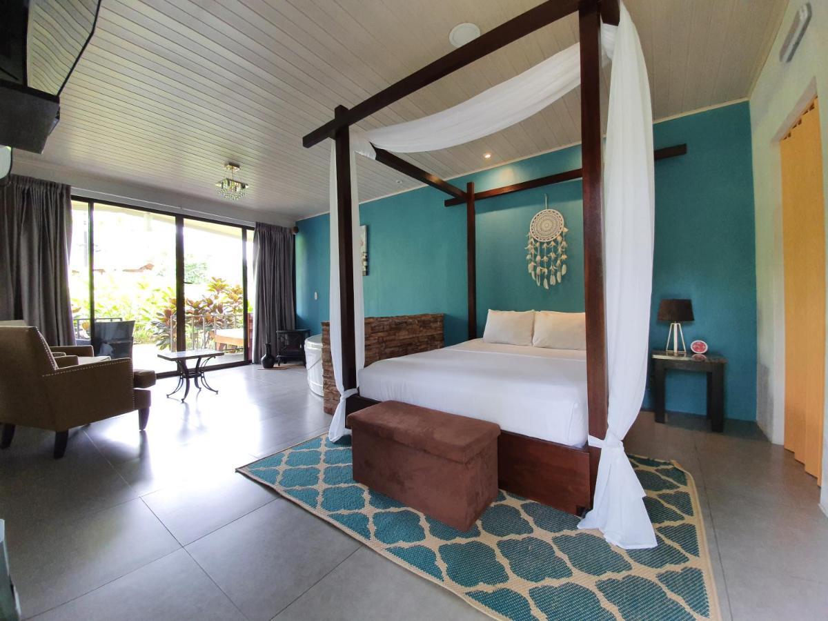 Yellow Tree Suites La Fortuna ภายนอก รูปภาพ